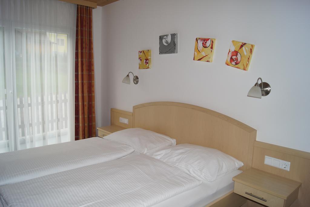 Zeffererhof Apartment Schladming Room photo